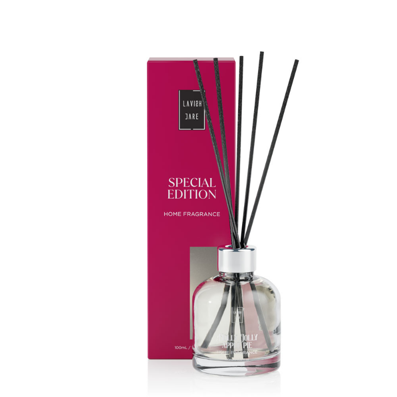 LC - Home Fragrance Full SE HOLLY JOLLY APPLE PIE Lavish Care Home fragrance Holly Jolly Apple Pie - Image 1