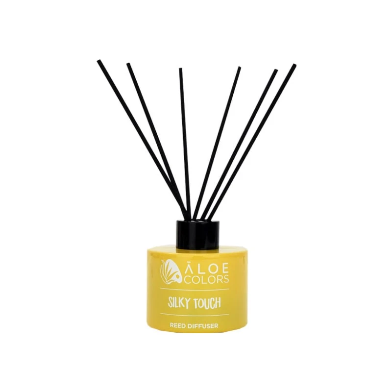5213006608797-recrop Aloe+ Colors Reed Diffuser Silky Touch - Image 1